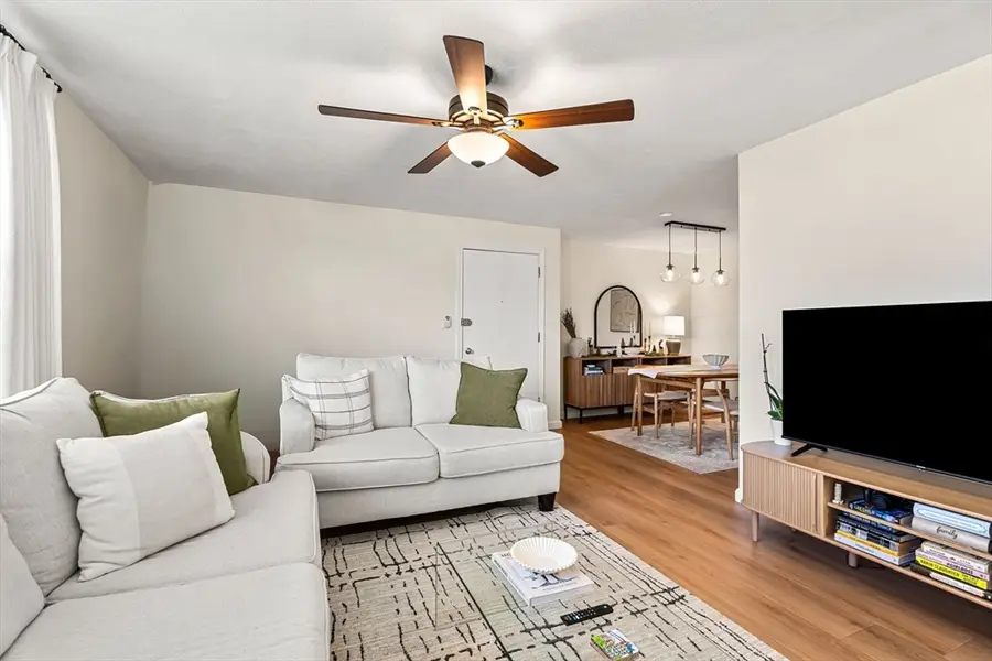 5 Woodsum Dr #12, Braintree, MA 02184 - Image #2