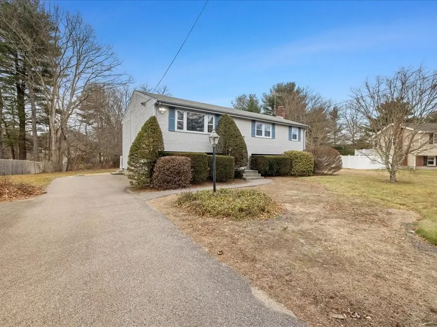 114 Powell St, Stoughton, MA 02072 - Image #2