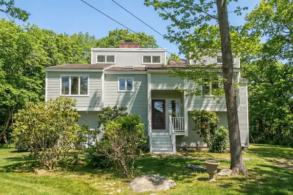 32 Haven Avenue, Rockport, MA 01966