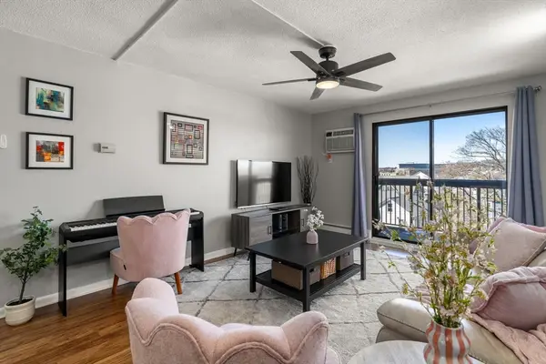 10 Williams St #45, Watertown, MA 02472