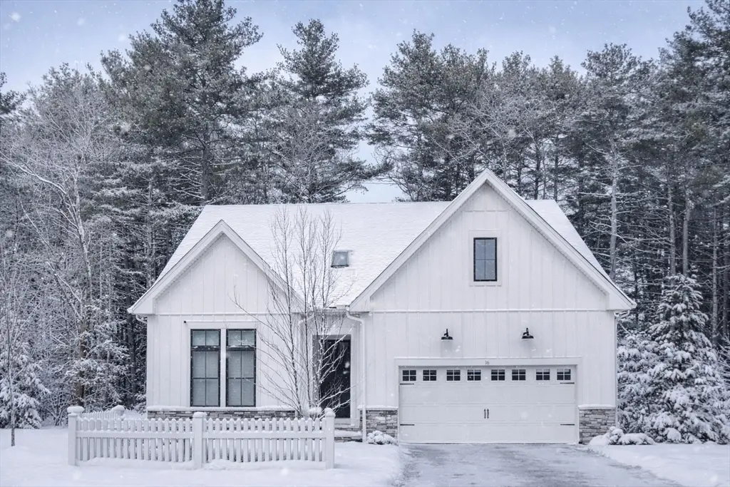 16 Barnes Blvd #16, Hudson, MA 01749 - Image #1