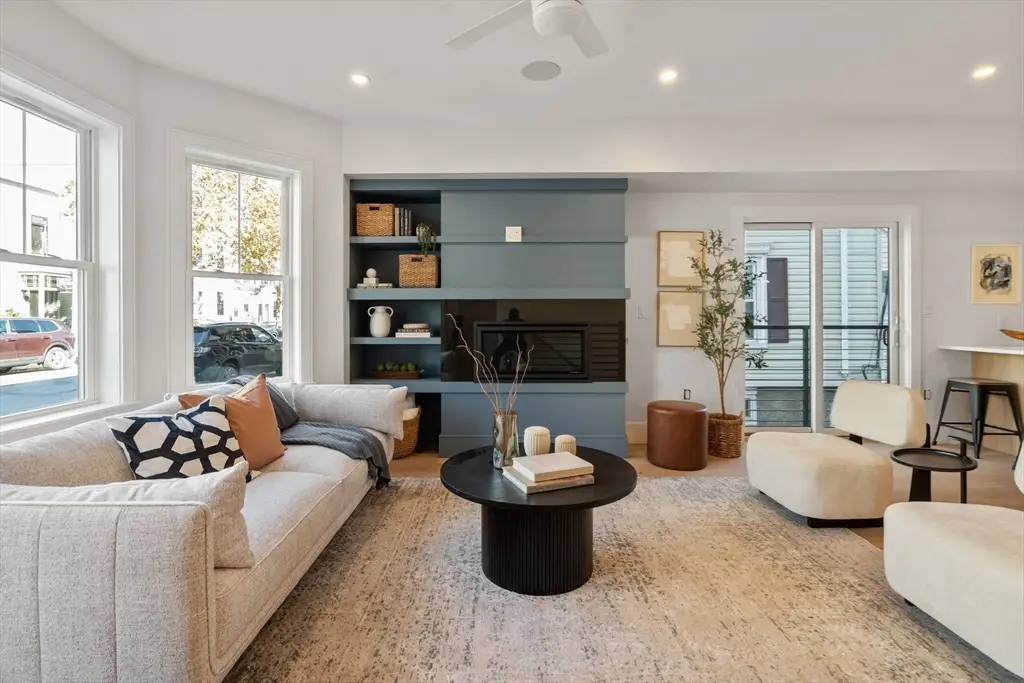 527 East 7th Street #1, Boston, MA 02127 - Image #1