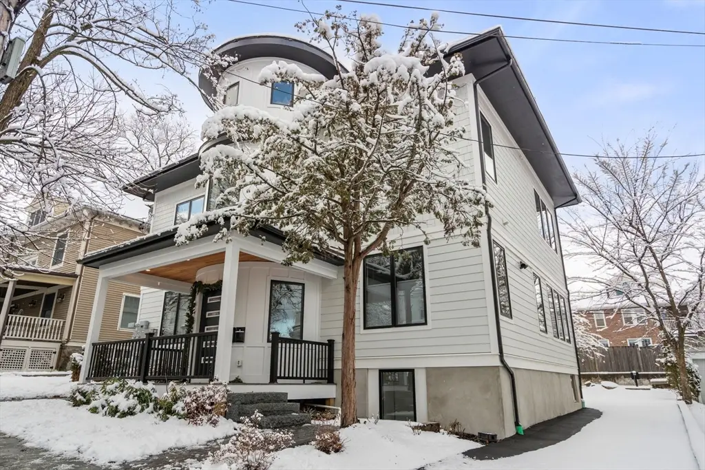 116 Thorndike St #2, Brookline, MA 02446 - Image #1