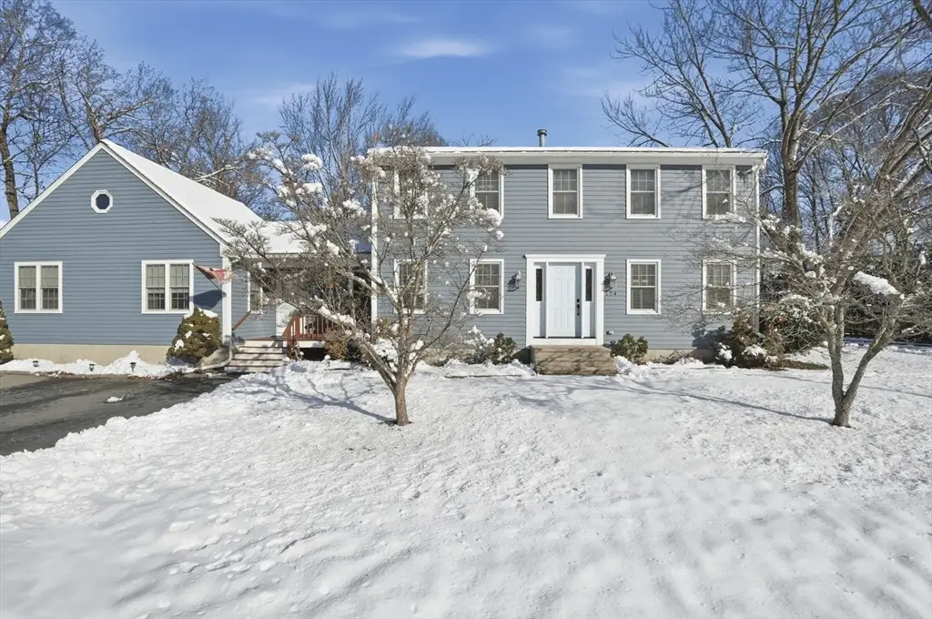 174 Columbus Dr, Fall River, MA 02720 - Image #1