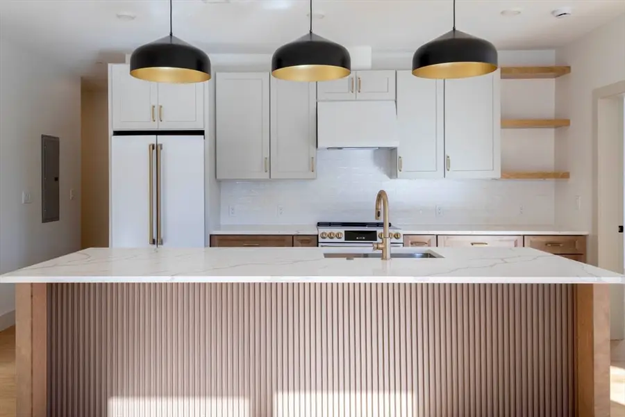 1025 Massachusetts Avenue #214, Arlington, MA 02476 - Image #2