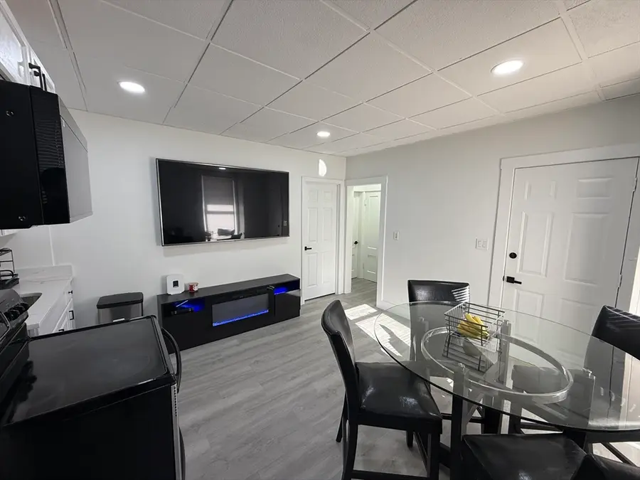 719 Main St, Clinton, MA 01510 - Image #3