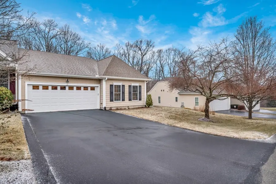 11 Summerfield Drive #11, Uxbridge, MA 01569 - Image #3