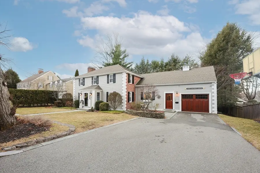 9 Elmcrest Cir, Melrose, MA 02176 - Image #2
