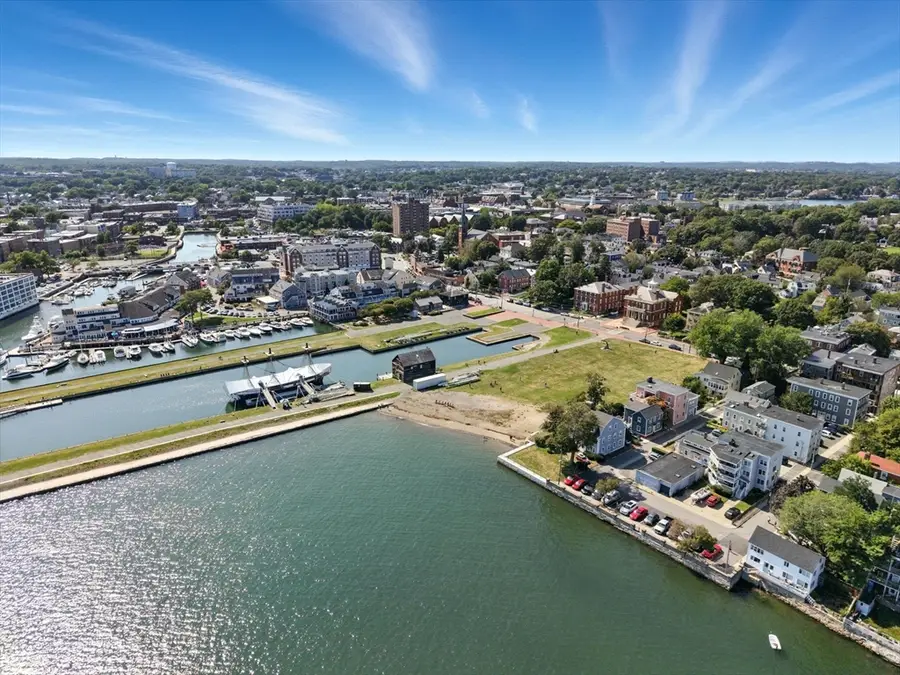 131 Derby St #3 F, Salem, MA 01970 - Image #2