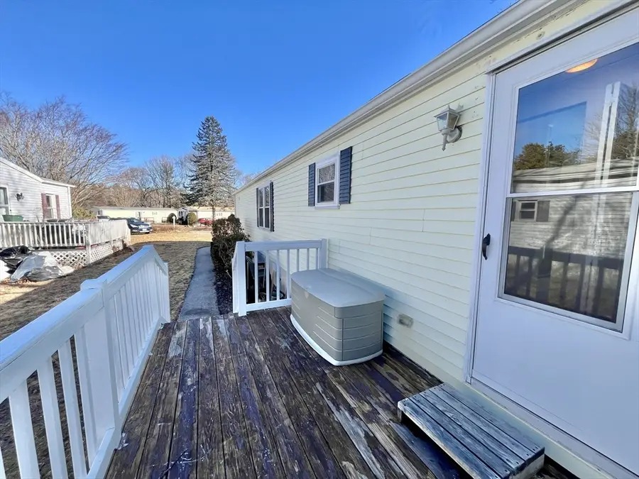 9 Chestnut Circle, Rockland, MA 02370 - Image #2