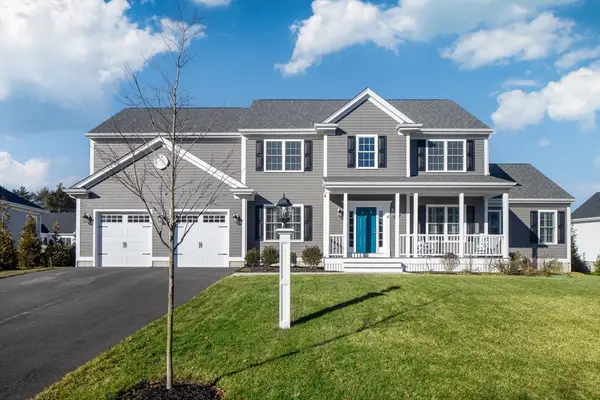 18 Shagbark Cir, Mattapoisett, MA 02739