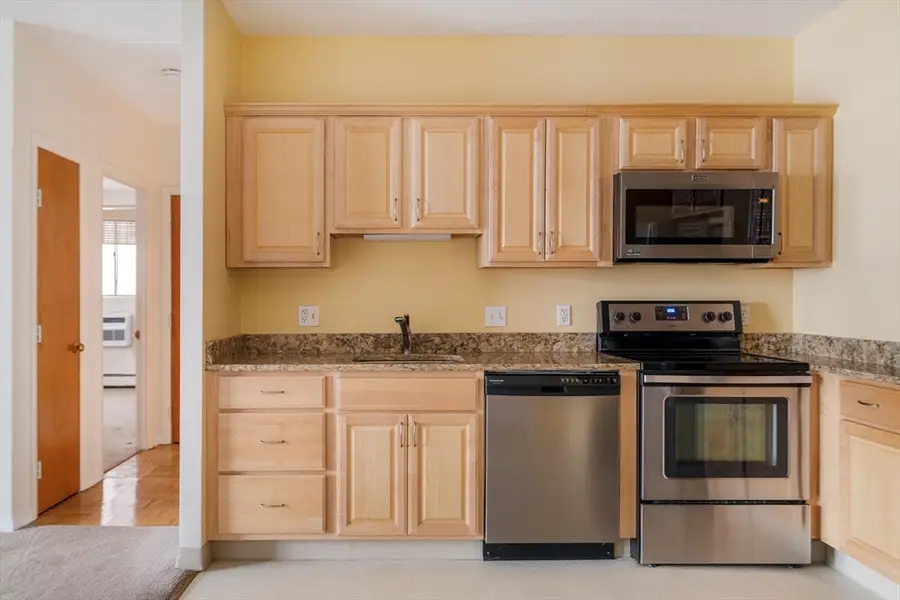 80 N Warren St #31, Woburn, MA 01801 - Image #3