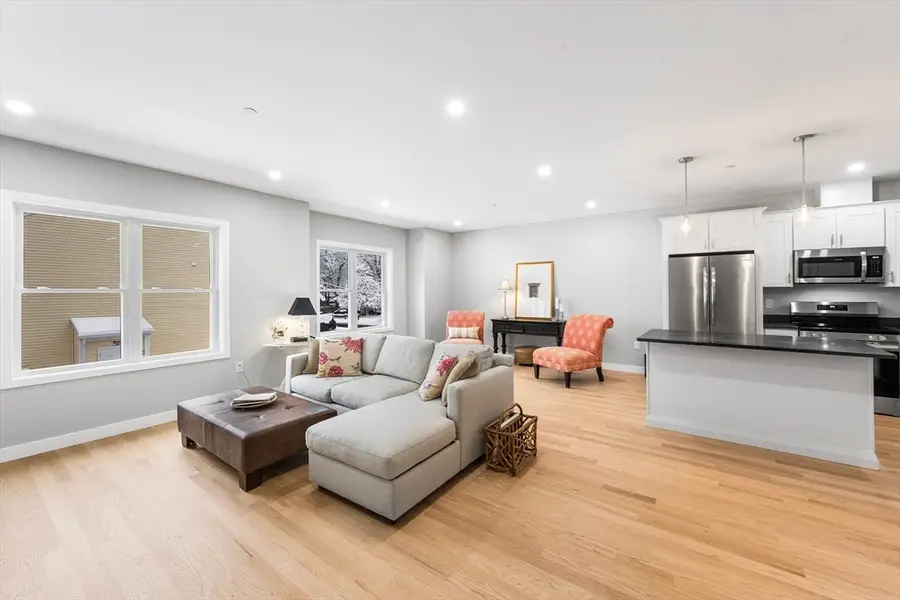 19 Dyer St #19, Rockland, MA 02370 - Image #3