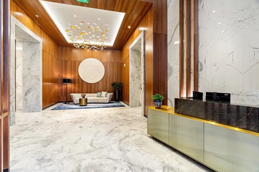 682 Atlantic Ave #39J, Boston, MA 02111 - Image #3