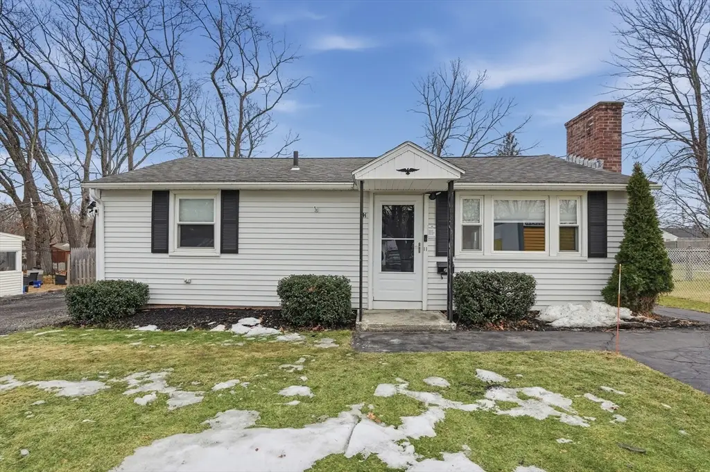 41 Lorchris St, Leominster, MA 01453 - Image #1