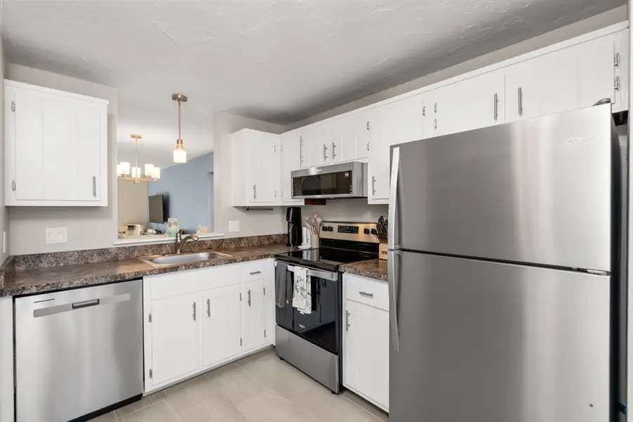 28 Key St #28, Millis, MA 02054 - Image #2