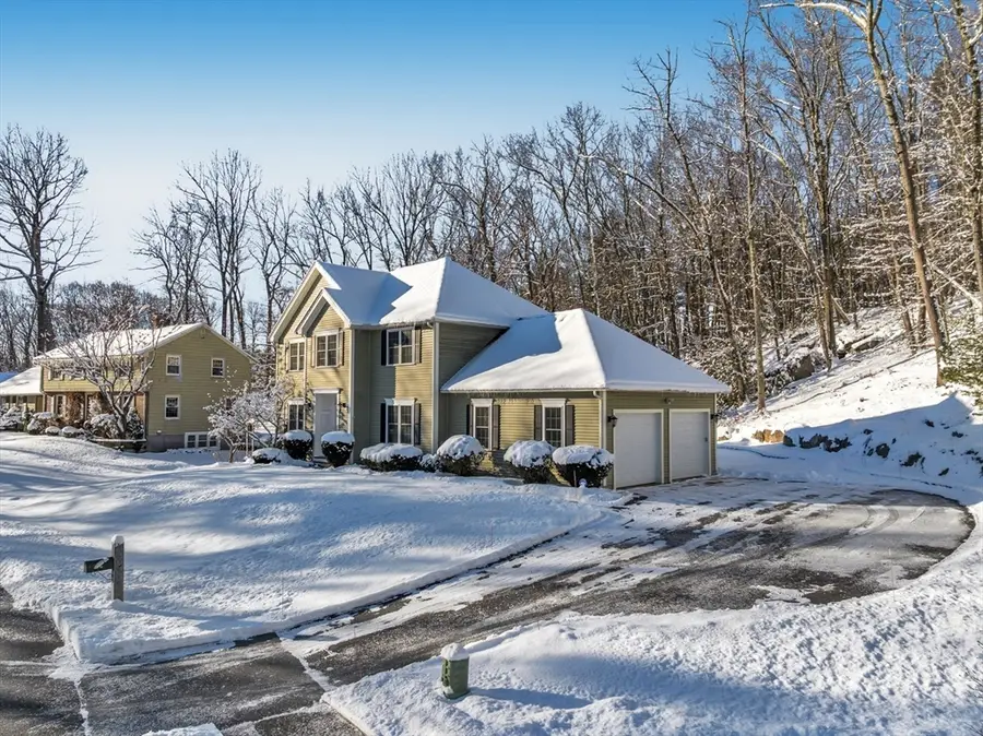 4 Erin's Way, Holden, MA 01520 - Image #2