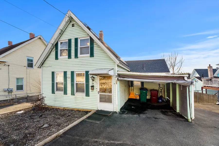 28 Liberty St, Lowell, MA 01851 - Image #2