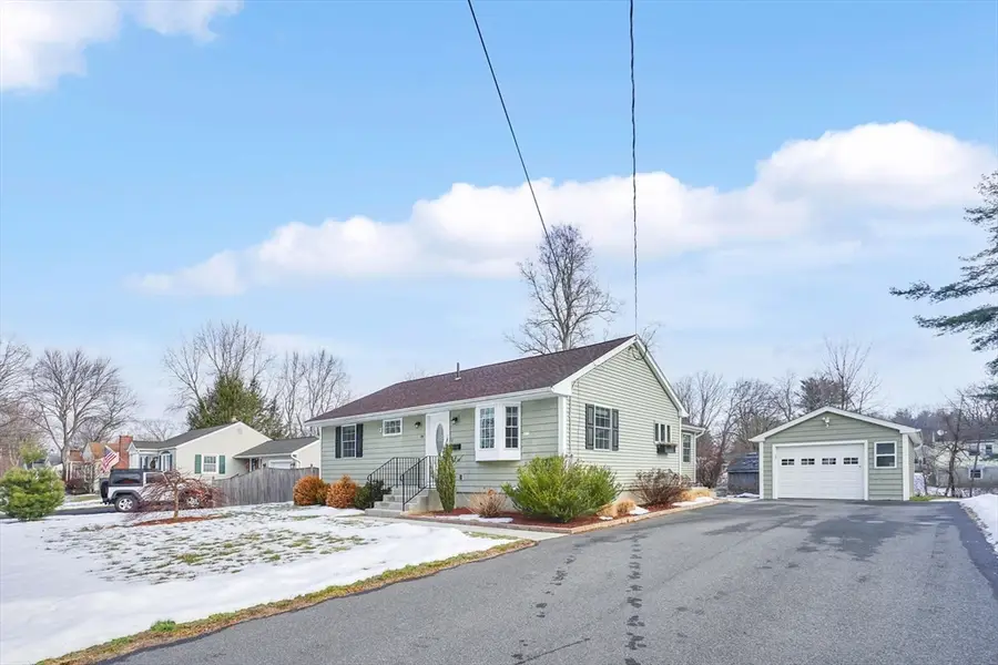 19 Anne St, East Longmeadow, MA 01028 - Image #3