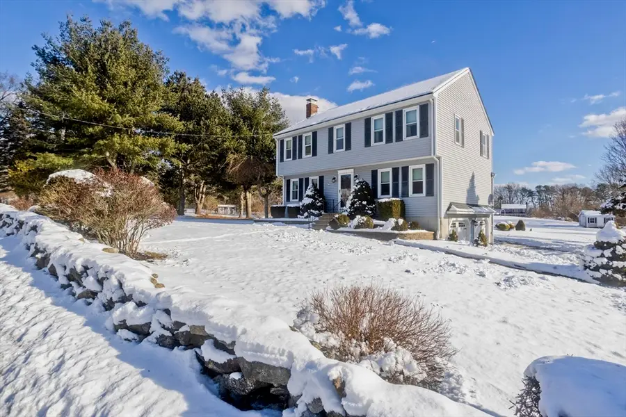 11 Bellingham Rd, Blackstone, MA 01504 - Image #3