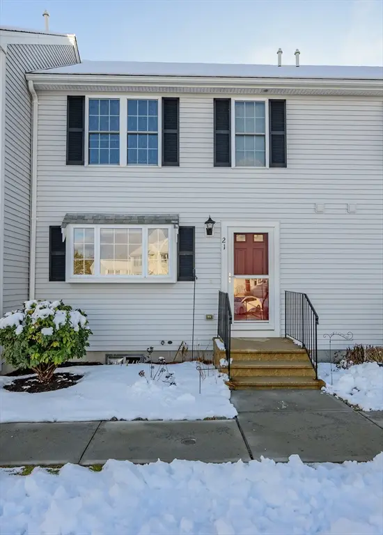 2697 Cranberry Hwy #21, Wareham, MA 02571