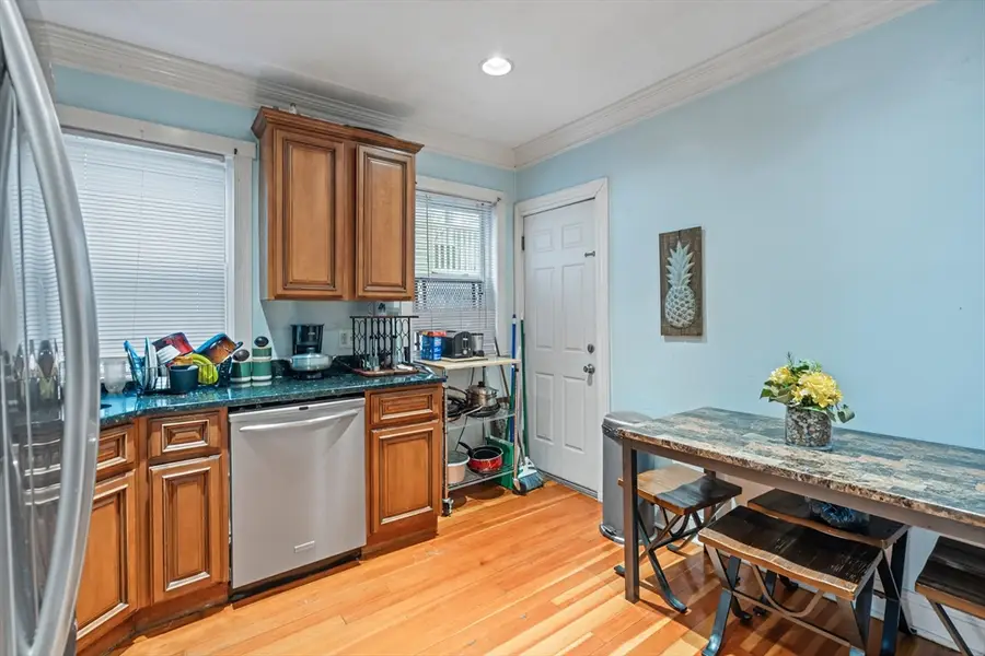 385 Centre St #1, Boston, MA 02122 - Image #3