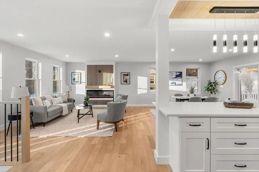 67 Hood Rd, Tewksbury, MA 01876 - Image #3