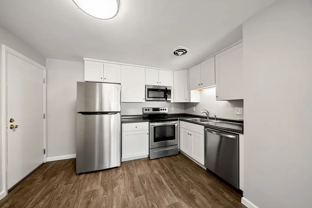 35 Bayview Terrace #7, Danvers, MA 01923 - Image #1