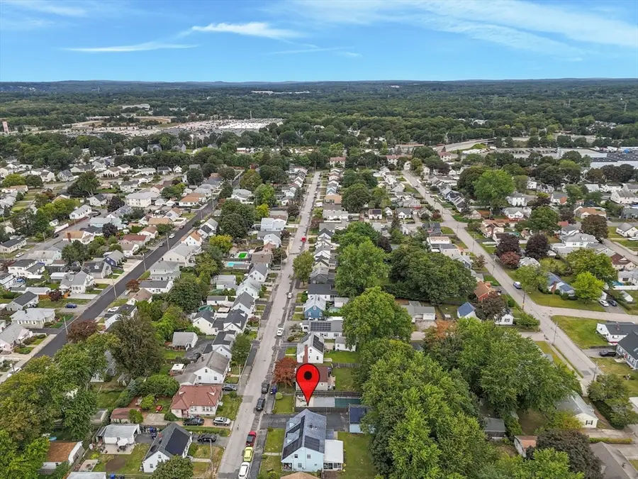 103 Clews St, Pawtucket, RI 02861 - Image #3