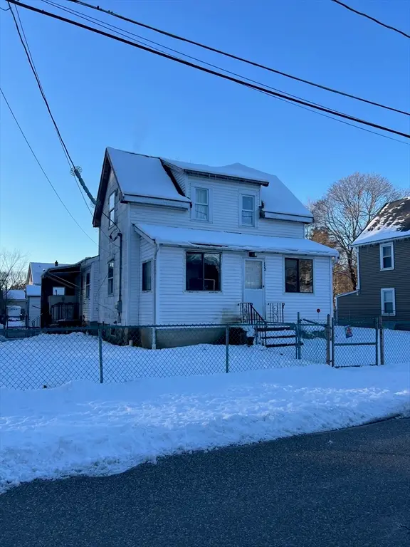 15 Mystic Avenue, Wilmington, MA 01887