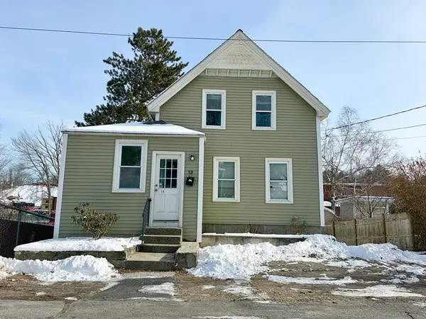 13 Jerry St, Fitchburg, MA 01420