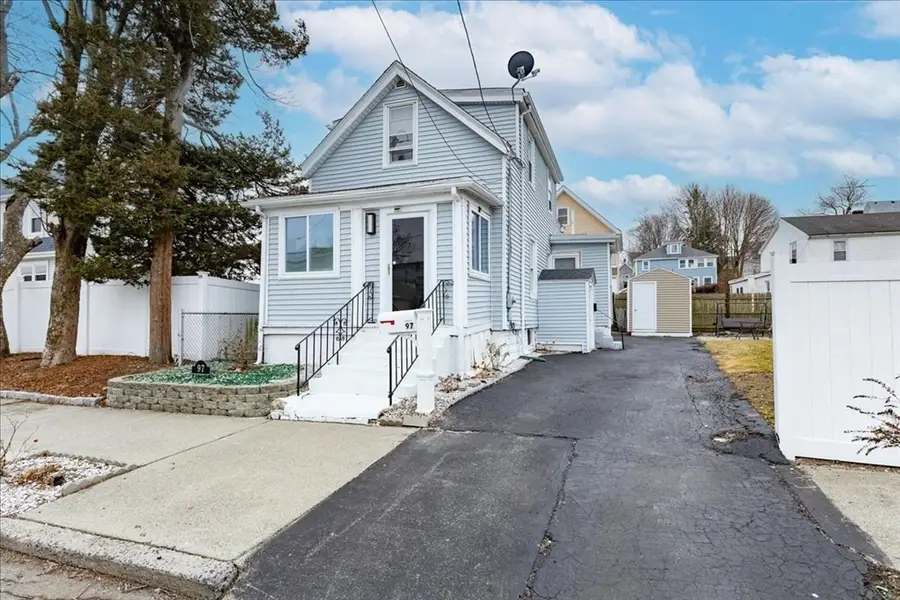 97 Seymour Ave, Lynn, MA 01902 - Image #2