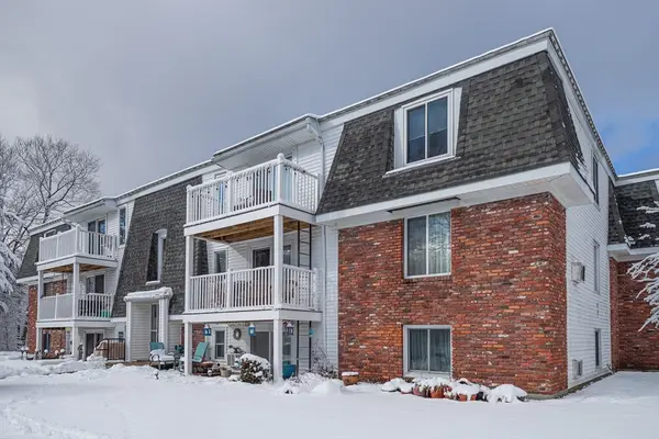 96 Main Street #E4, Foxboro, MA 02035