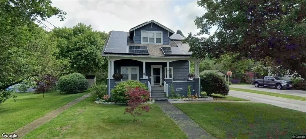 61 School St, Auburn, MA 01501 - #1