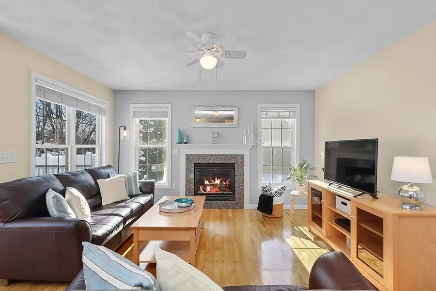 3 Gerry Dr #15, Hudson, MA 01749 - Image #2