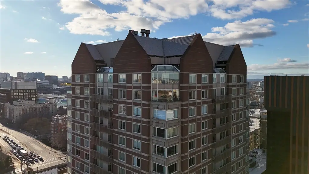 8 Museum Way #2304, Cambridge, MA 02141 - Image #1