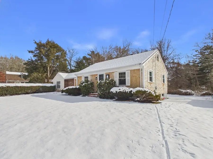 3 Rock St, Mattapoisett, MA 02739 - Image #3