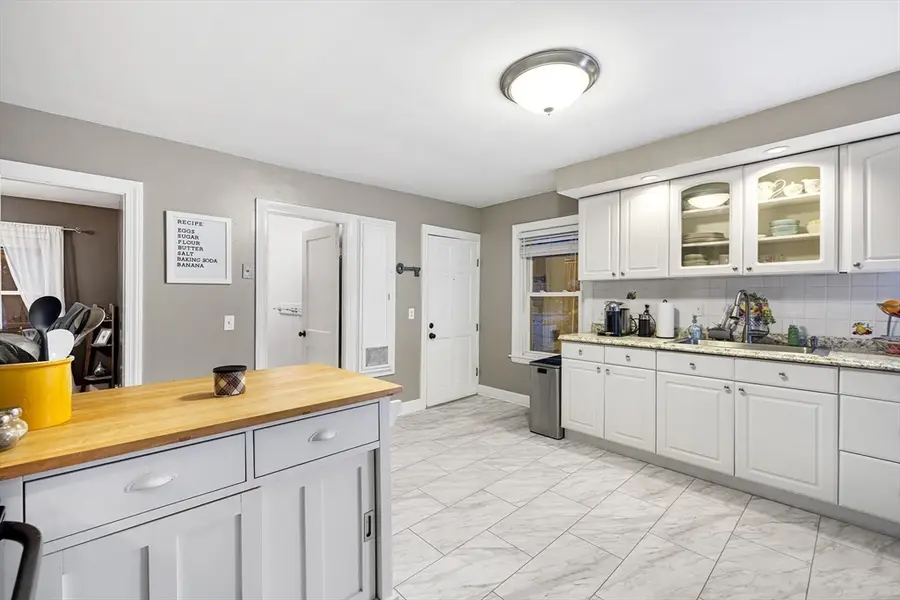 31 Whiting St, North Attleboro, MA 02760 - Image #3