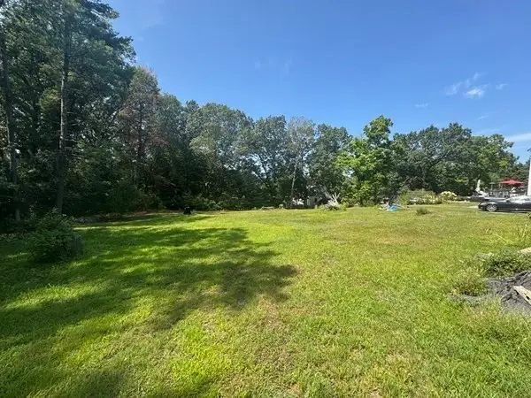 26 Sprague Ave, Chelmsford, MA 01824 - #1