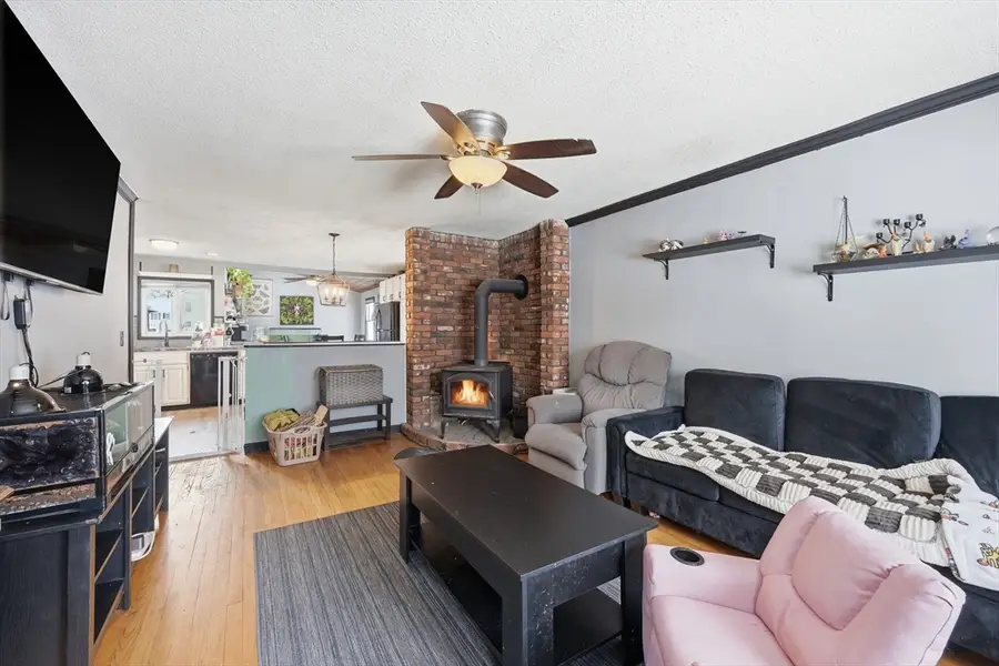 130 Spear Rd, Springfield, MA 01119 - Image #3