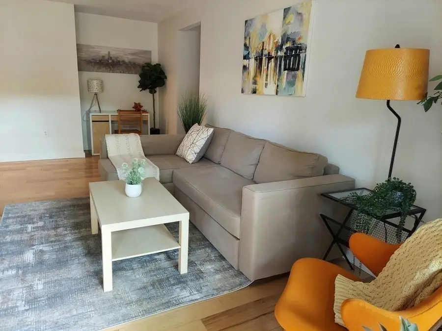 60 Shrewsbury Green Dr #B, Shrewsbury, MA 01545 - Image #3