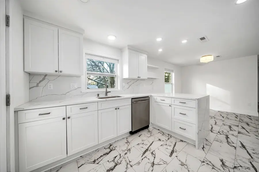 219 Waverly Rd #219, North Andover, MA 01845 - Image #2