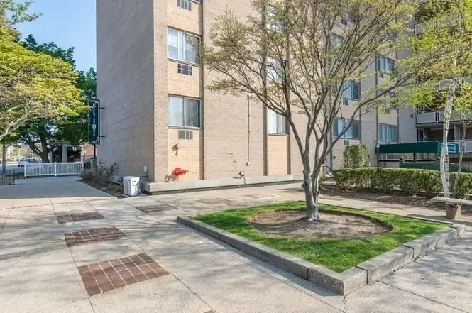 1025 Hancock St #6J, Quincy, MA 02169 - Image #2