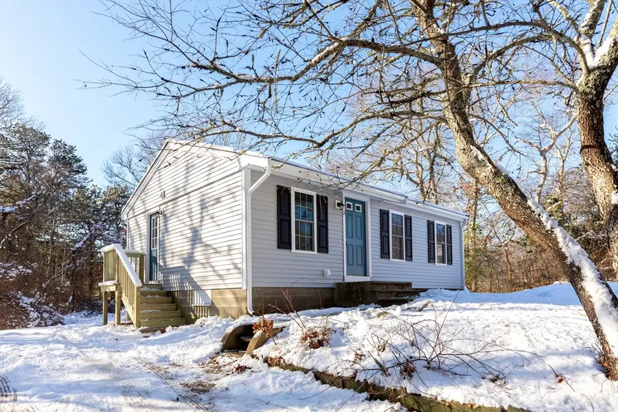 11 Womponoag Rd, Plymouth, MA 02360 - Image #2