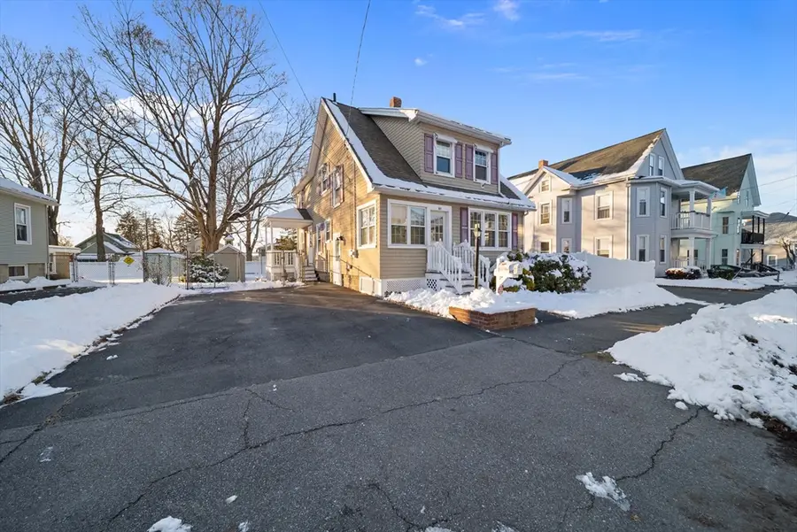 27 Vernon St, Haverhill, MA 01835 - Image #3