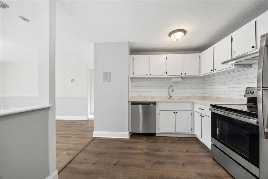 15 Wildwood St #B10, Dracut, MA 01826 - Image #3