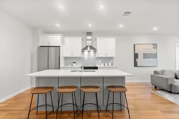 267 Old Colony #503, Boston, MA 02127