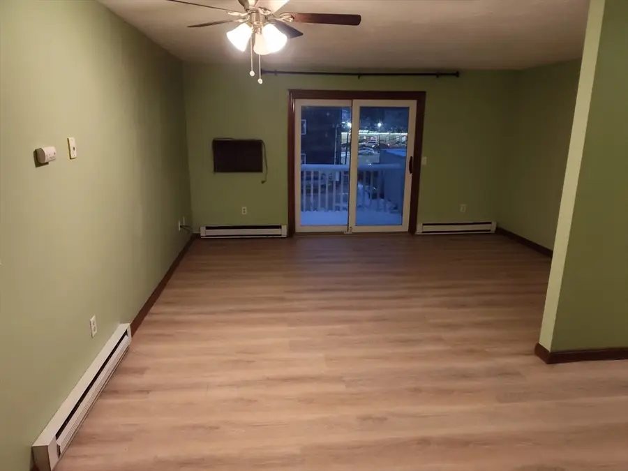 15 Houghton St #9, Worcester, MA 01604 - Image #2