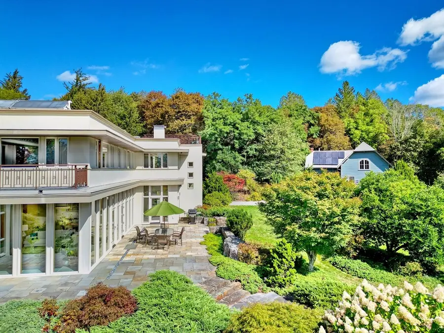 23 Bedford Rd, Lincoln, MA 01773 - Image #3