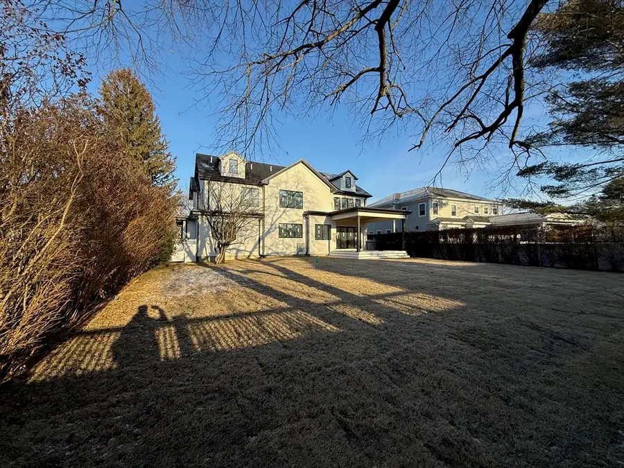17 Caldon Path, Newton, MA 02459 - Image #2